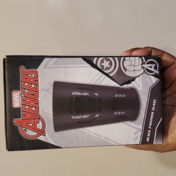 🖤 Marvel Avengers BLACK PANTHER GLASS - 6IN - BRAND NEW - Picture 3 of 13